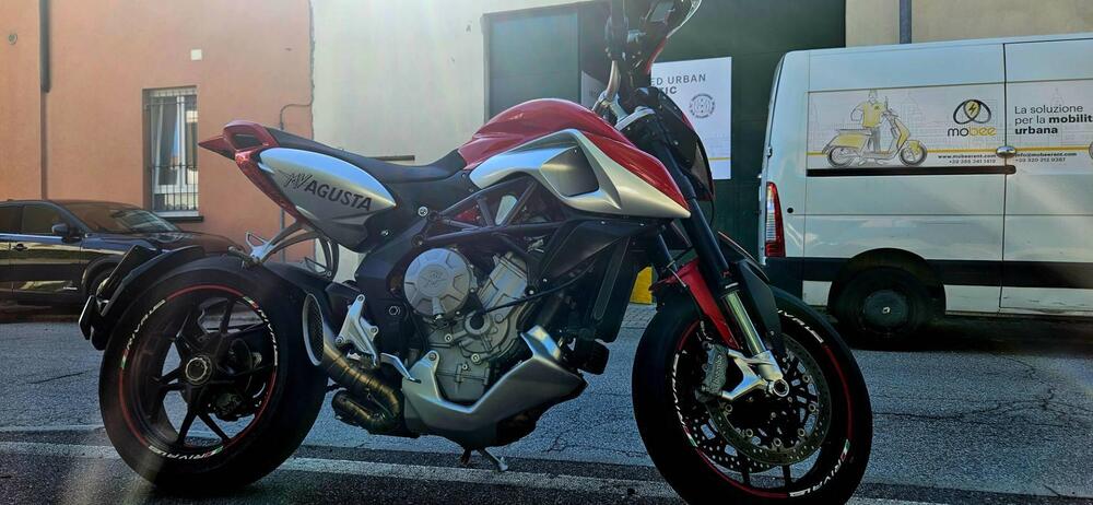 MV Agusta Rivale 800 EAS (2013 -15)