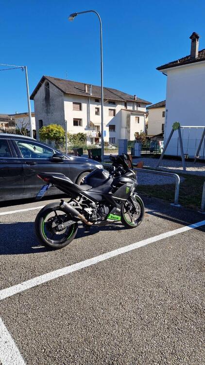 Kawasaki Ninja 400 KRT (2018) (4)