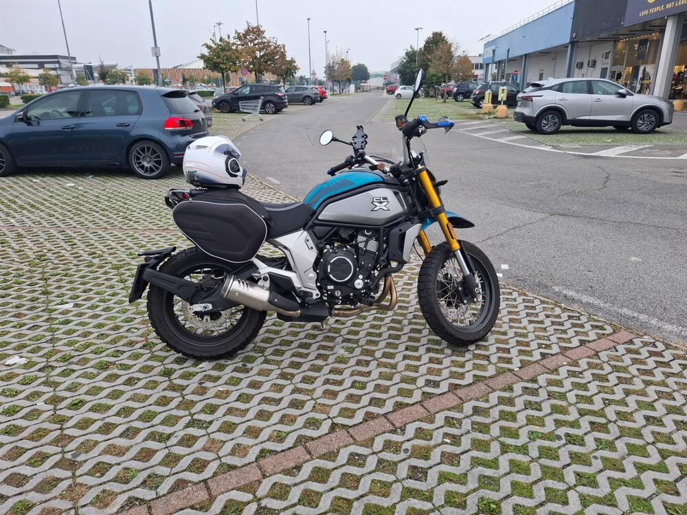 CFMOTO 700CL-X Adventure (2023 - 25)