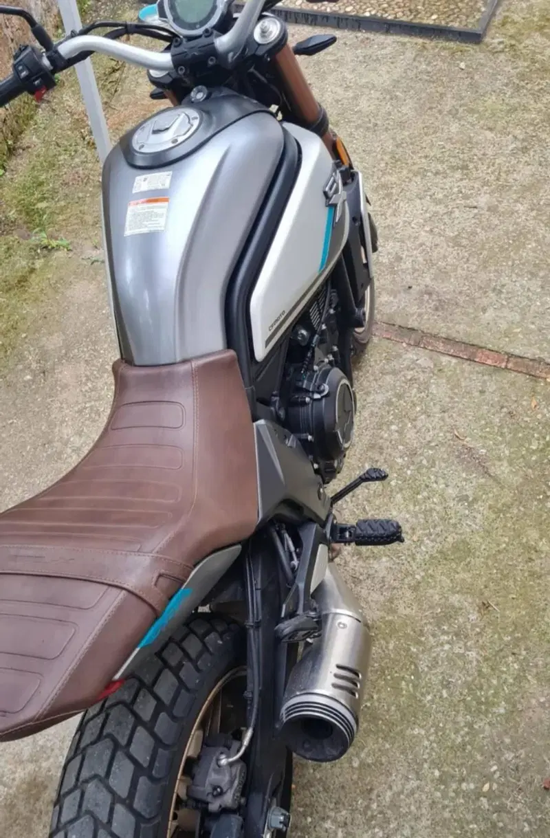 CFMOTO 700CL-X Heritage (2021 - 26) (2)
