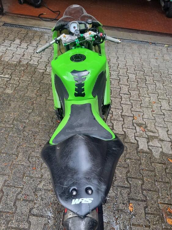 Kawasaki Ninja 600 ZX-6R (2007 - 08) (4)