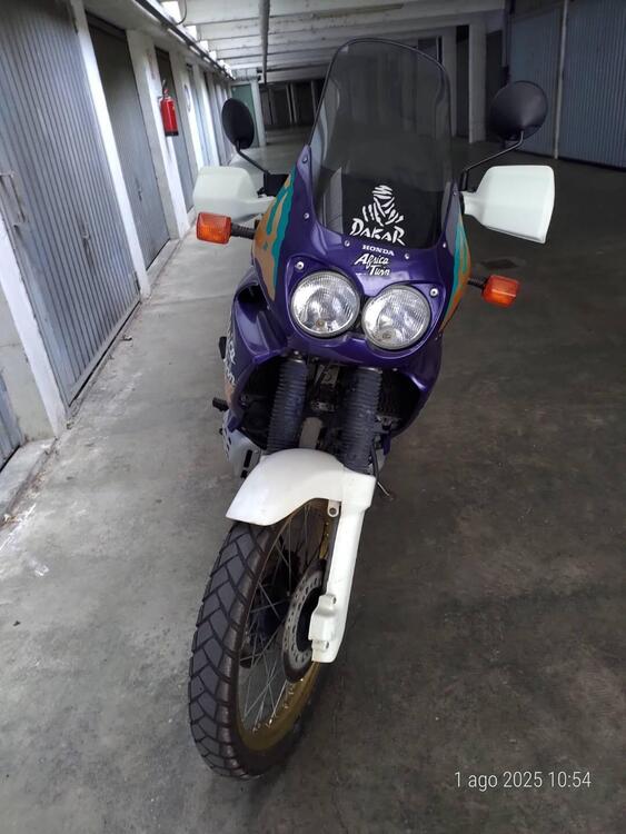 Honda Africa Twin XRV 750 (1993 - 95) (4)