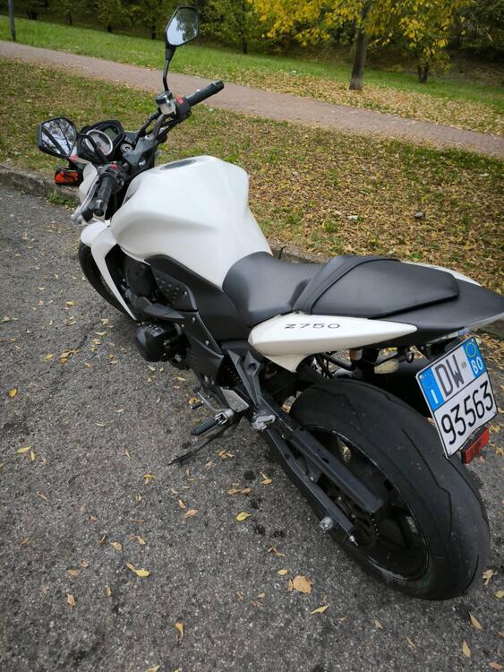 Kawasaki Z 750 (2007 - 14) (5)
