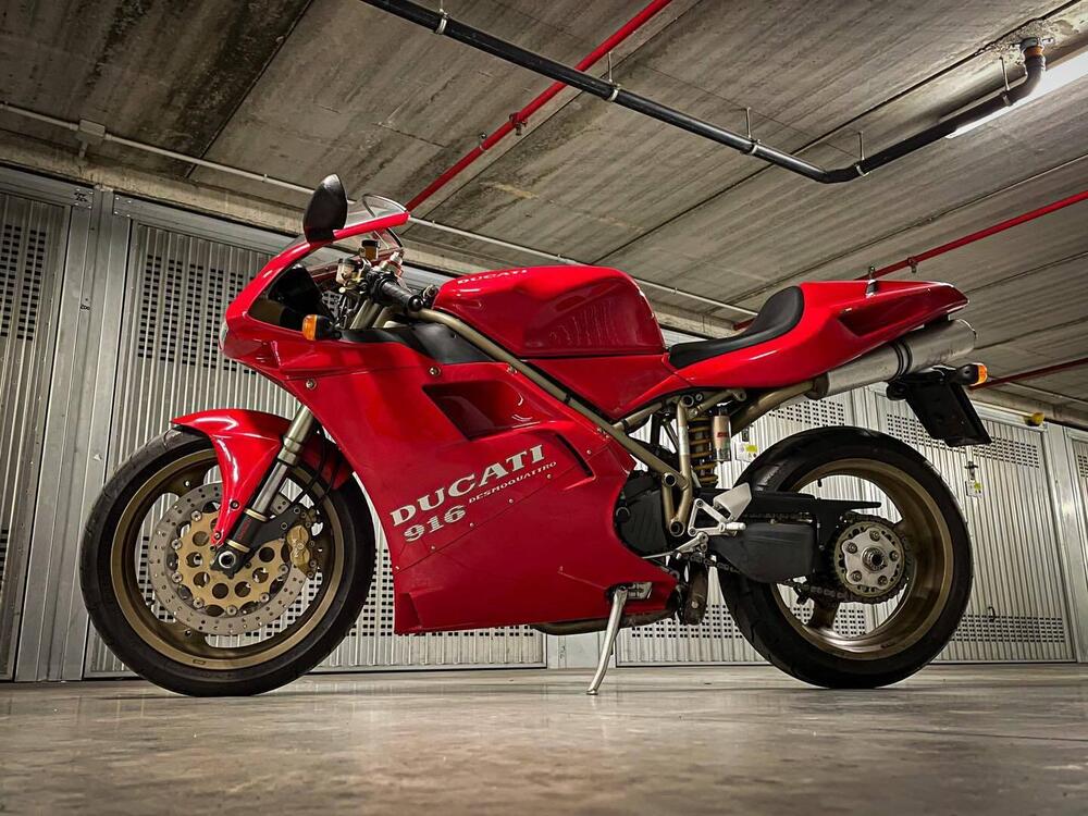 Ducati 916 (3)