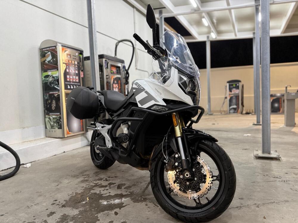 CFMOTO 650MT (2021 - 24)