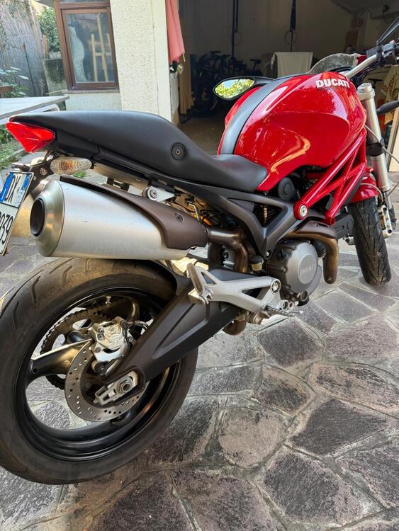 Ducati Monster 696 (2008 - 13) (4)