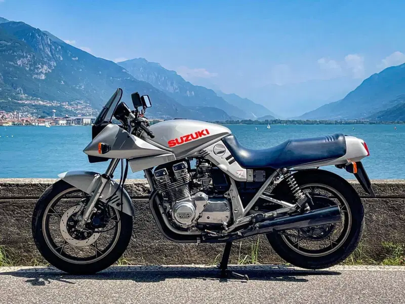 Suzuki Katana GSX 750 S