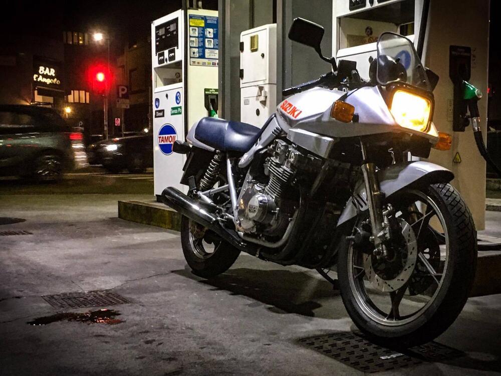Suzuki Katana GSX 750 S (5)