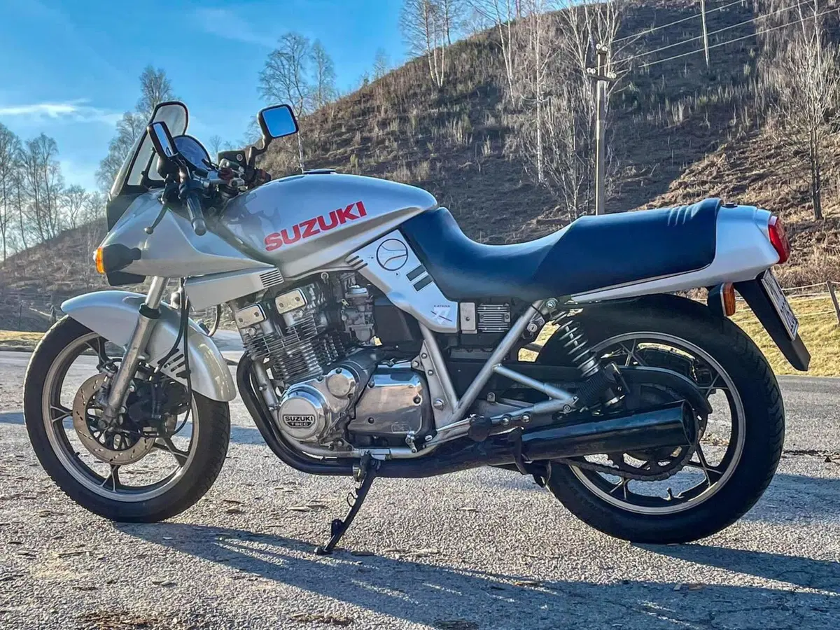 Suzuki Katana GSX 750 S (7)