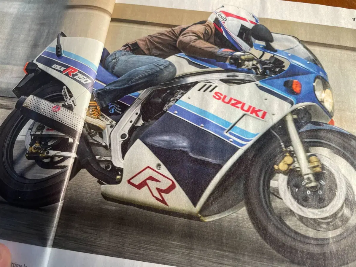 Suzuki GSXR (11)