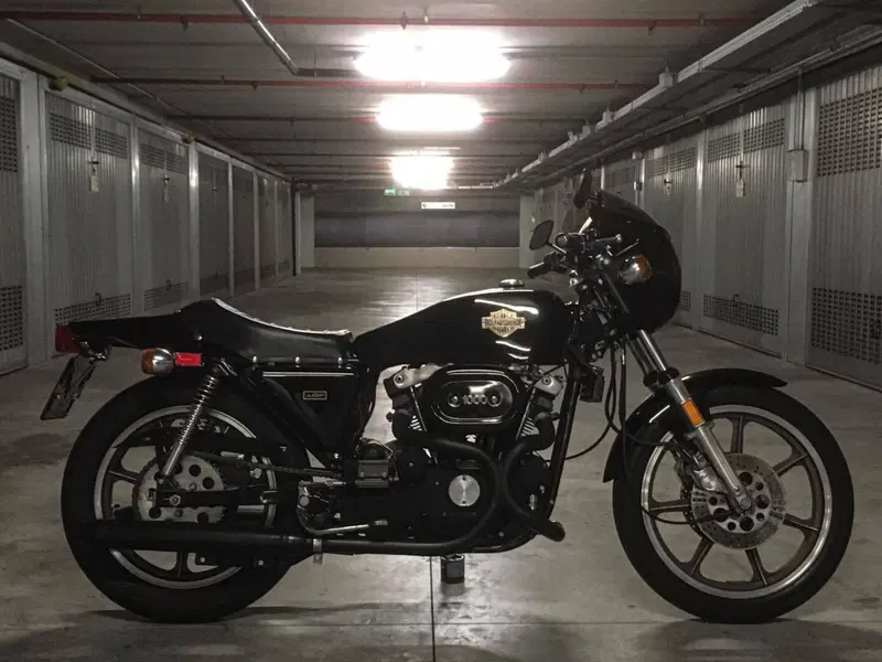 Harley-Davidson XLCR 1000 (12)