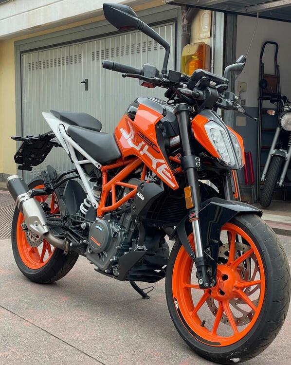KTM 390 Duke ABS (2017 - 20) (2)