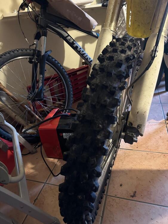 Suzuki RM-Z 250 (2008 - 11) (4)