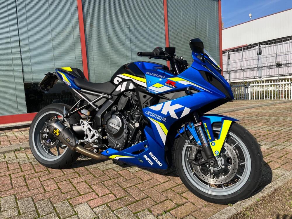 Suzuki GSX-8R (2024 - 25) (2)