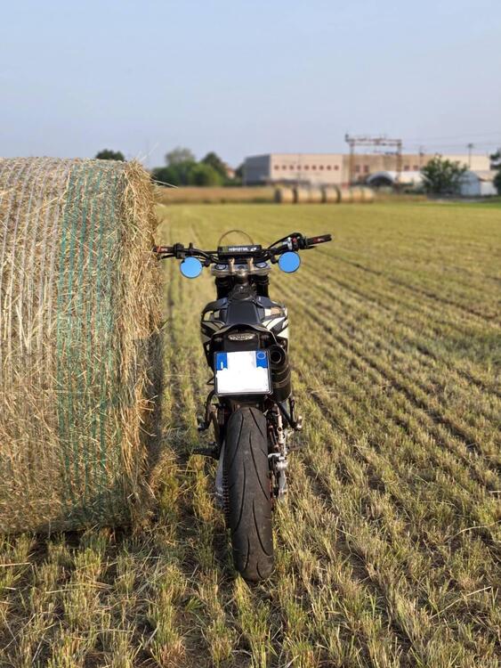 Fantic Motor Motard 125 Performance 4t (2020) (4)