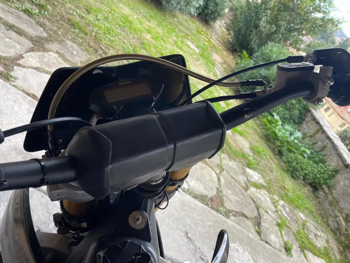 Valenti SM 50 (2015 - 18) (5)