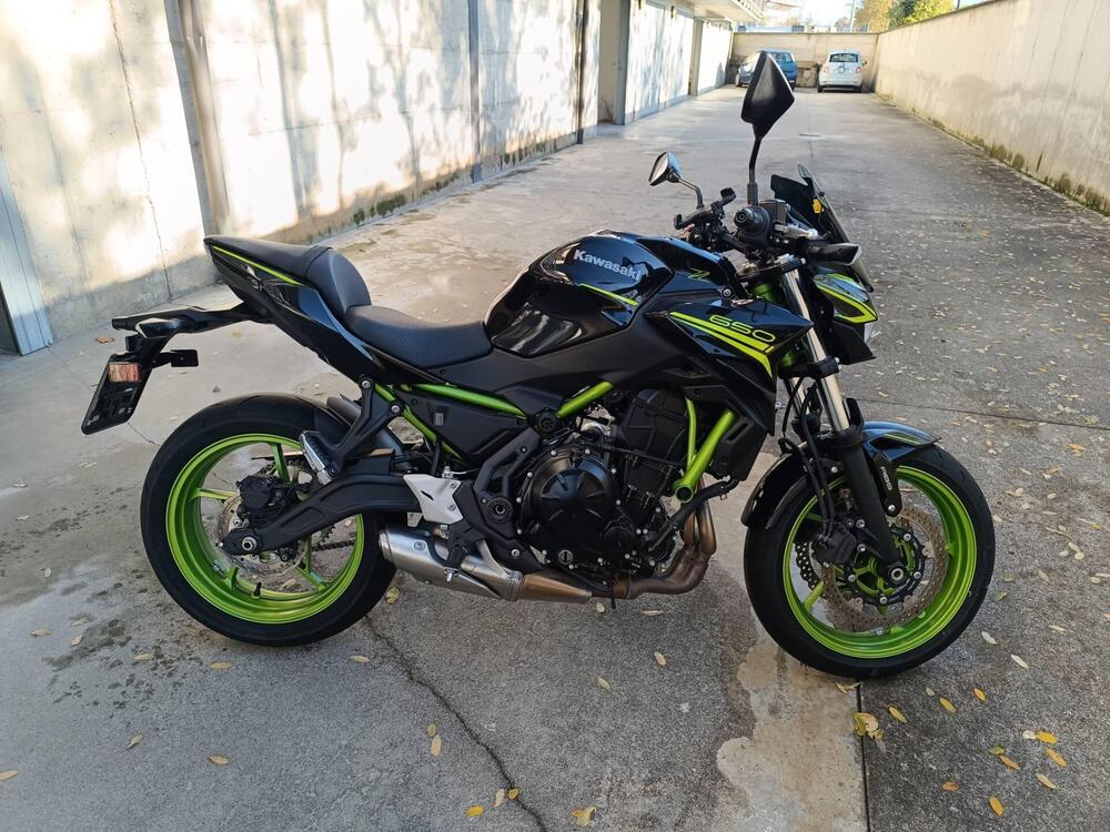 Kawasaki Z 650 (2021 - 24) (3)