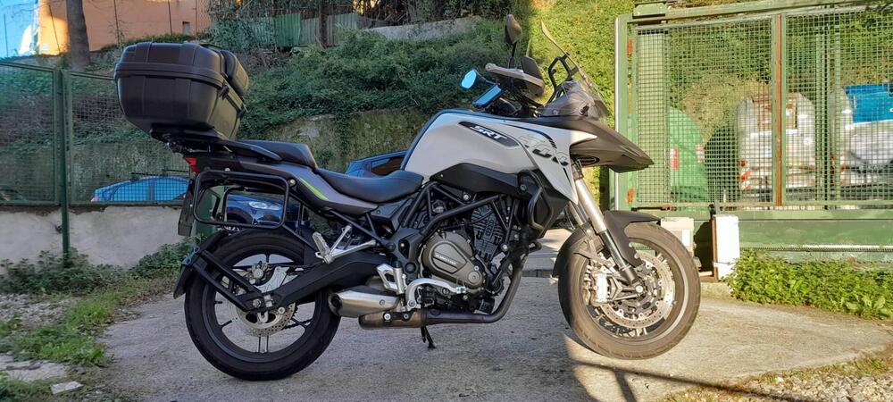 QJ Motor SRT 700 S (2025) (2)