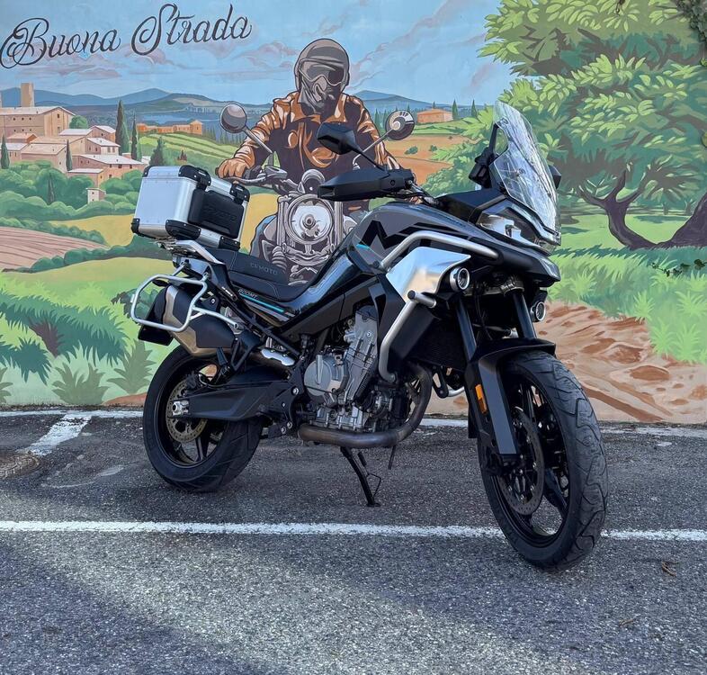 CFMOTO 800MT Sport (2022 - 25) (4)