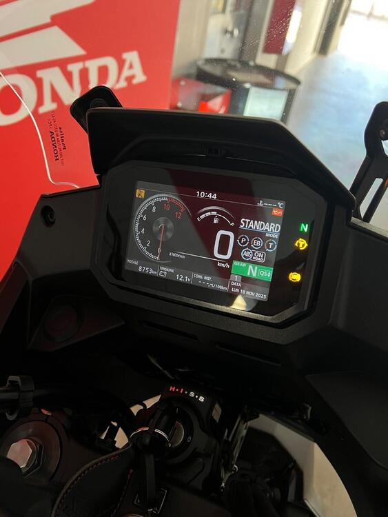 Honda Transalp XL750 Travel Edition (2023 - 24) (4)