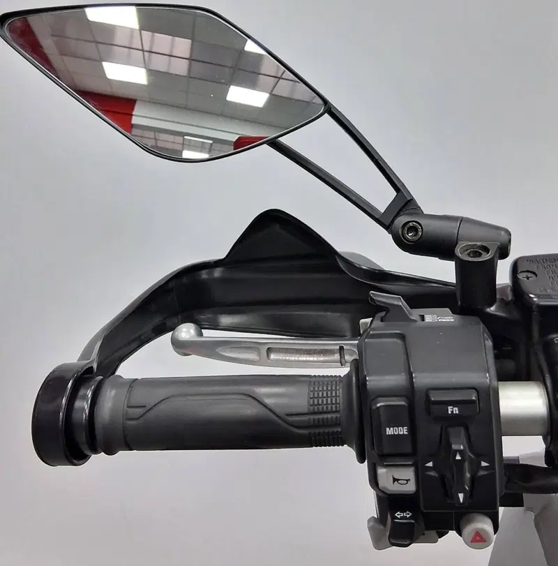 Honda X-ADV 750 DCT (2021 - 24) (5)