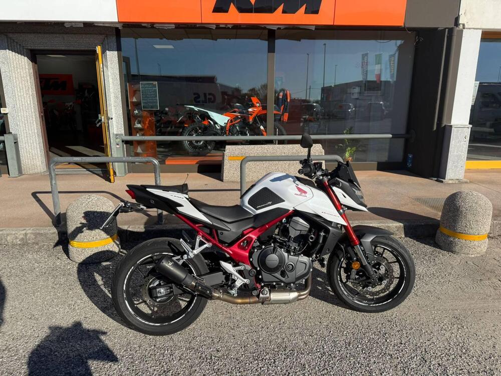 Honda CB 750 Hornet (2023 - 24)