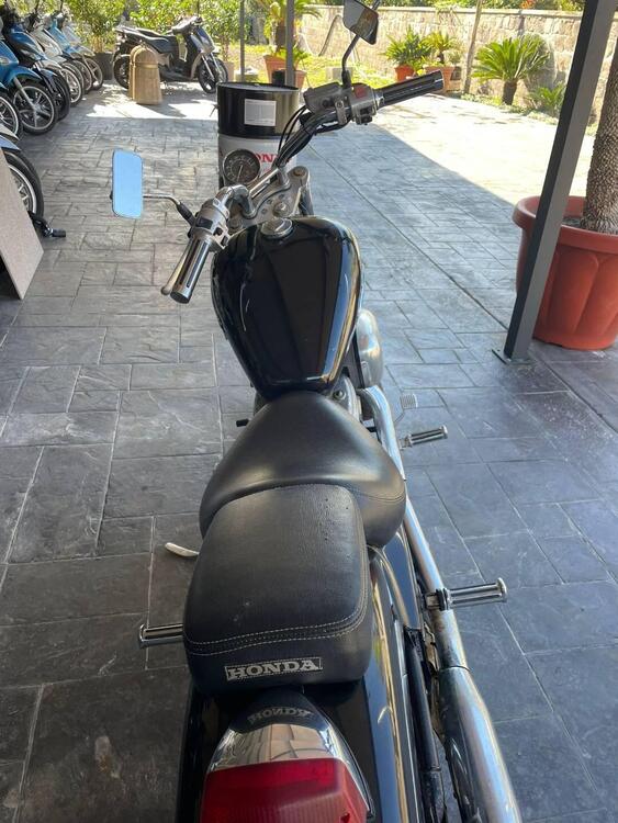 Honda VT 600 C Shadow (1989 - 02) (4)