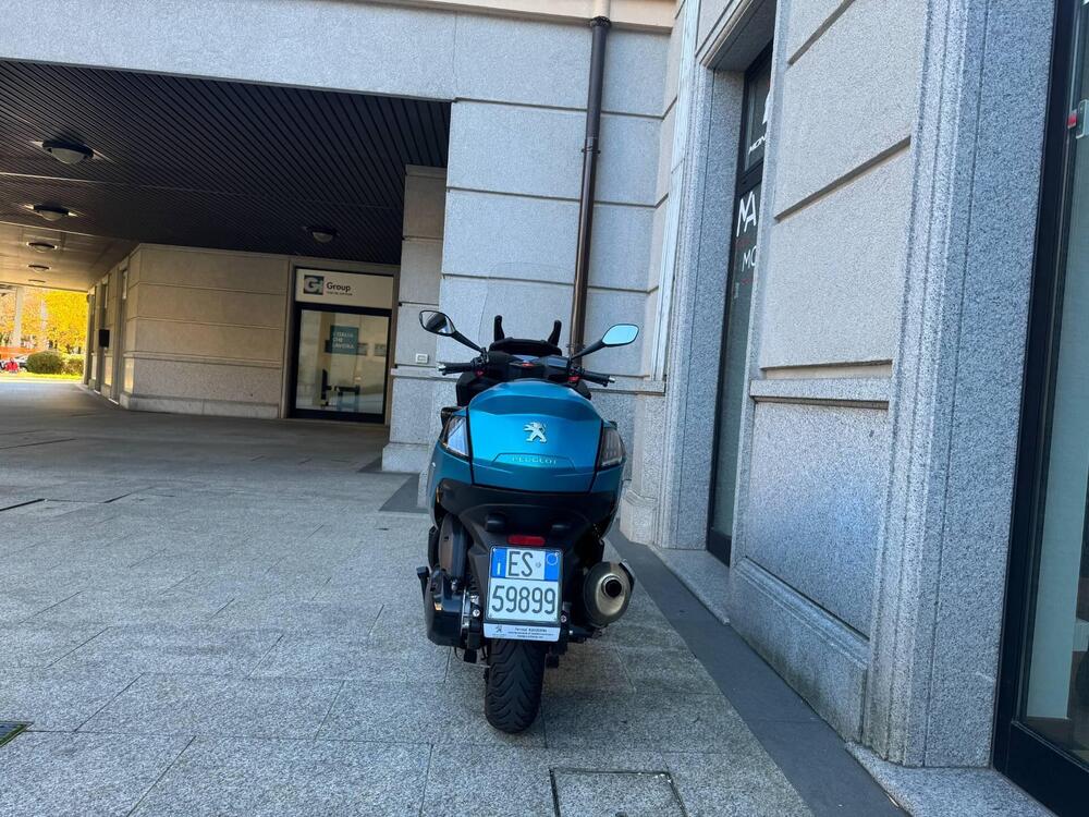 Peugeot Metropolis 400i Allure (2021) (2)