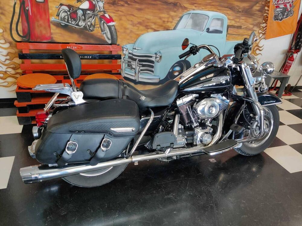 Harley-Davidson 1584 Road King Classic (2007 - 10) - FLHRC (2)