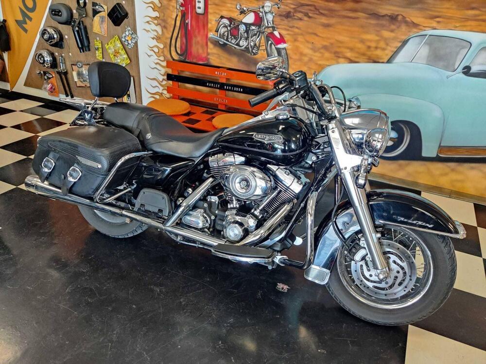 Harley-Davidson 1584 Road King Classic (2007 - 10) - FLHRC (3)