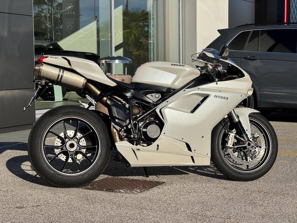 Ducati 1198 (2009 - 12) (3)