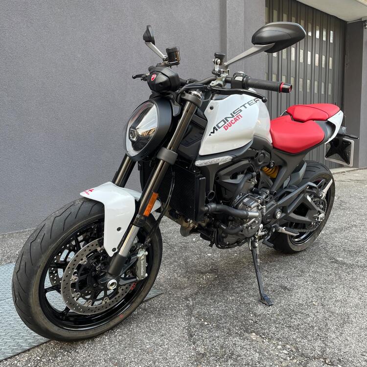 Ducati Monster 937 (2021 - 25) (5)