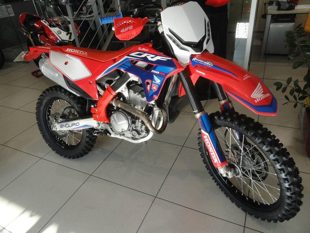 Honda CRF 250 RX Enduro (2023) (2)