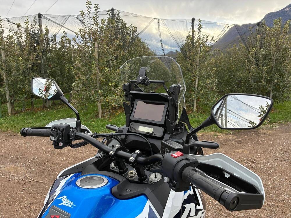 Honda Africa Twin CRF 1100L ES (2024 - 25) (4)