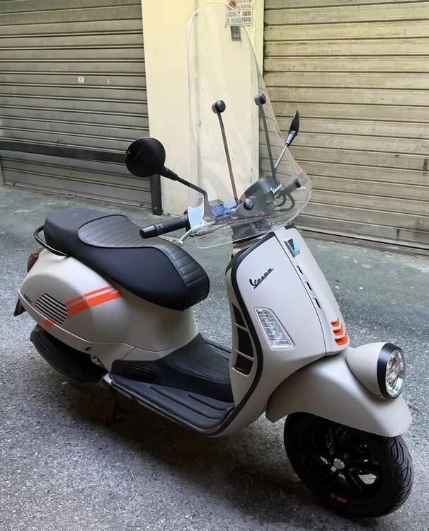 Vespa GTV 300 Hpe (2023 - 25)