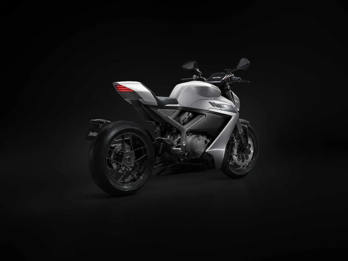 Norton, una storia che parte nel 1898 e rinasce a EICMA 2025 (6)