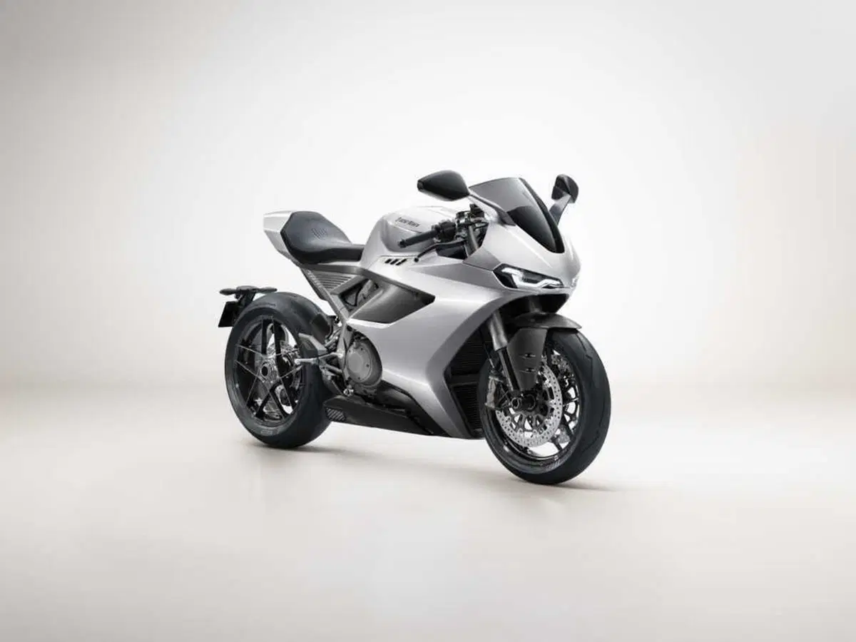 Norton, una storia che parte nel 1898 e rinasce a EICMA 2025 (17)