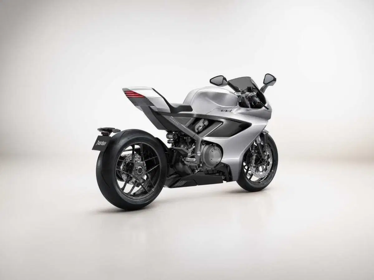 Norton, una storia che parte nel 1898 e rinasce a EICMA 2025 (22)