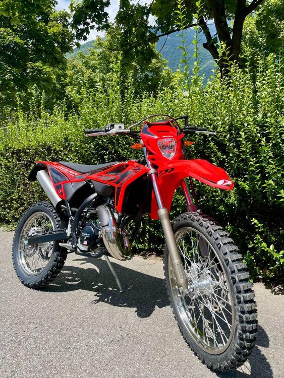 Betamotor RR 50 Enduro (2021 - 25) (2)