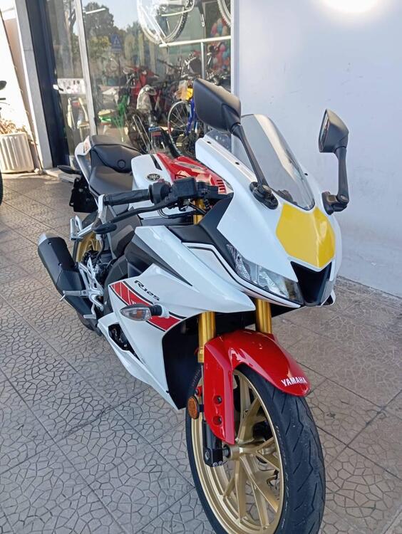 Yamaha YZF R125 (2021 - 22) (4)