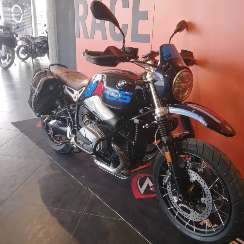 Bmw R nineT (2021 - 24) (8)