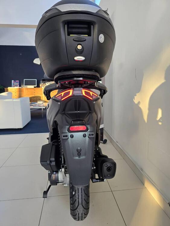 Voge Sfida SR16 125 (2025) (4)