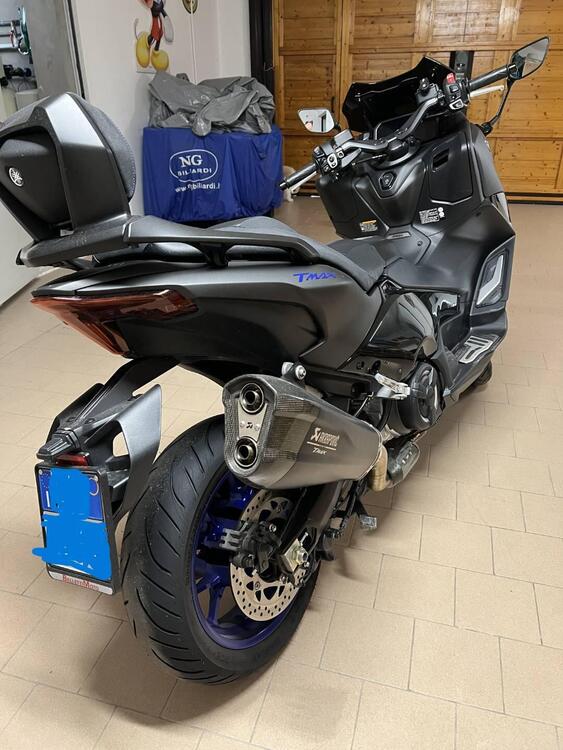Yamaha T-Max 560 (2022 - 24) (2)