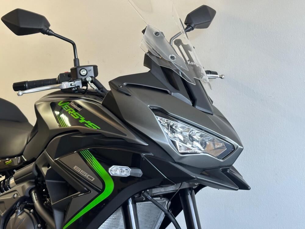 Kawasaki Versys 650 (2025 - 26) (4)