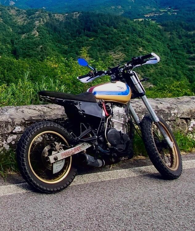 Honda NX 650 Dominator (1988 - 90)