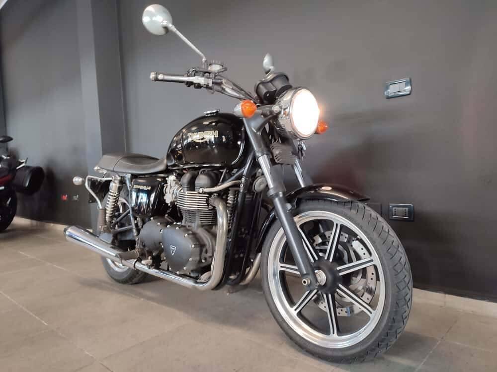 Triumph Bonneville SE (2009 - 13) (4)