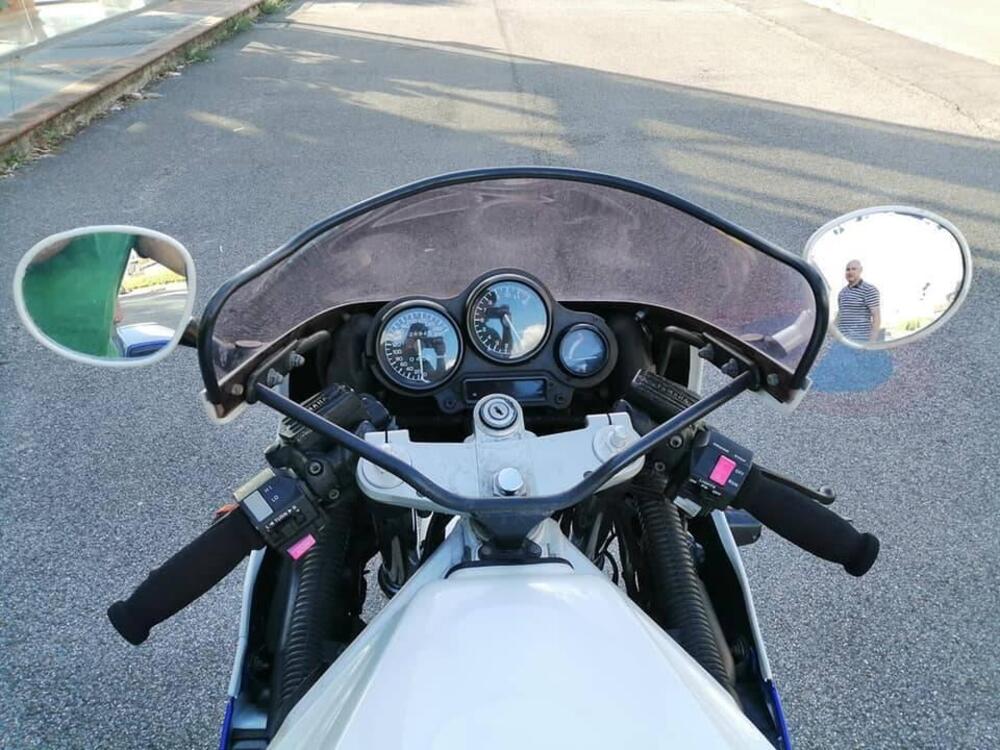 Yamaha FZR 1000 EXUP  (5)