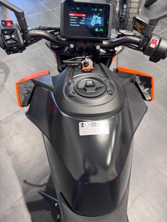 KTM 990 Duke (2024 - 26) (5)