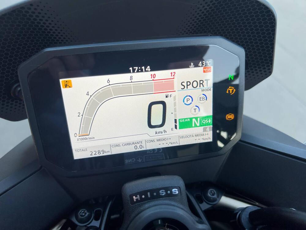 Honda CB 750 Hornet (2023 - 24) (4)