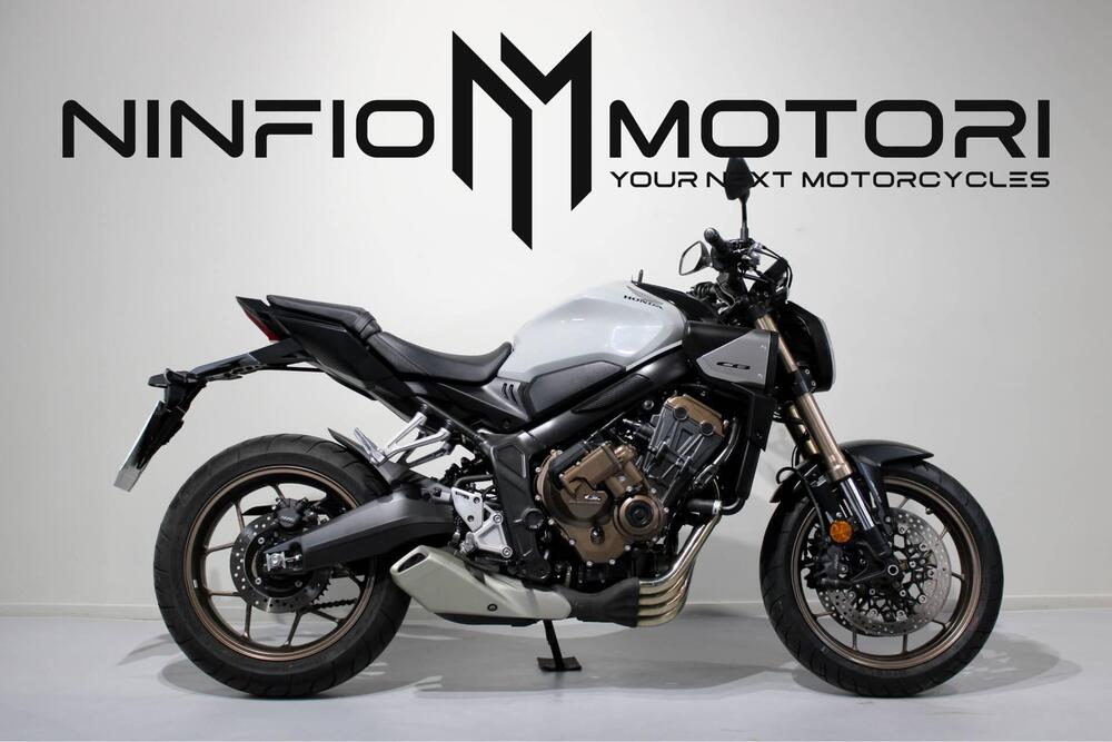 Honda CB 650 R E-Clutch (2024 - 25)